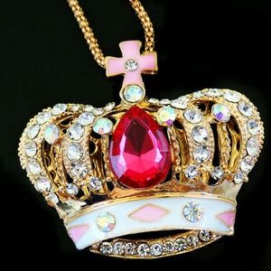 New Betsy Johnson 20" Necklace w Crown Pendant